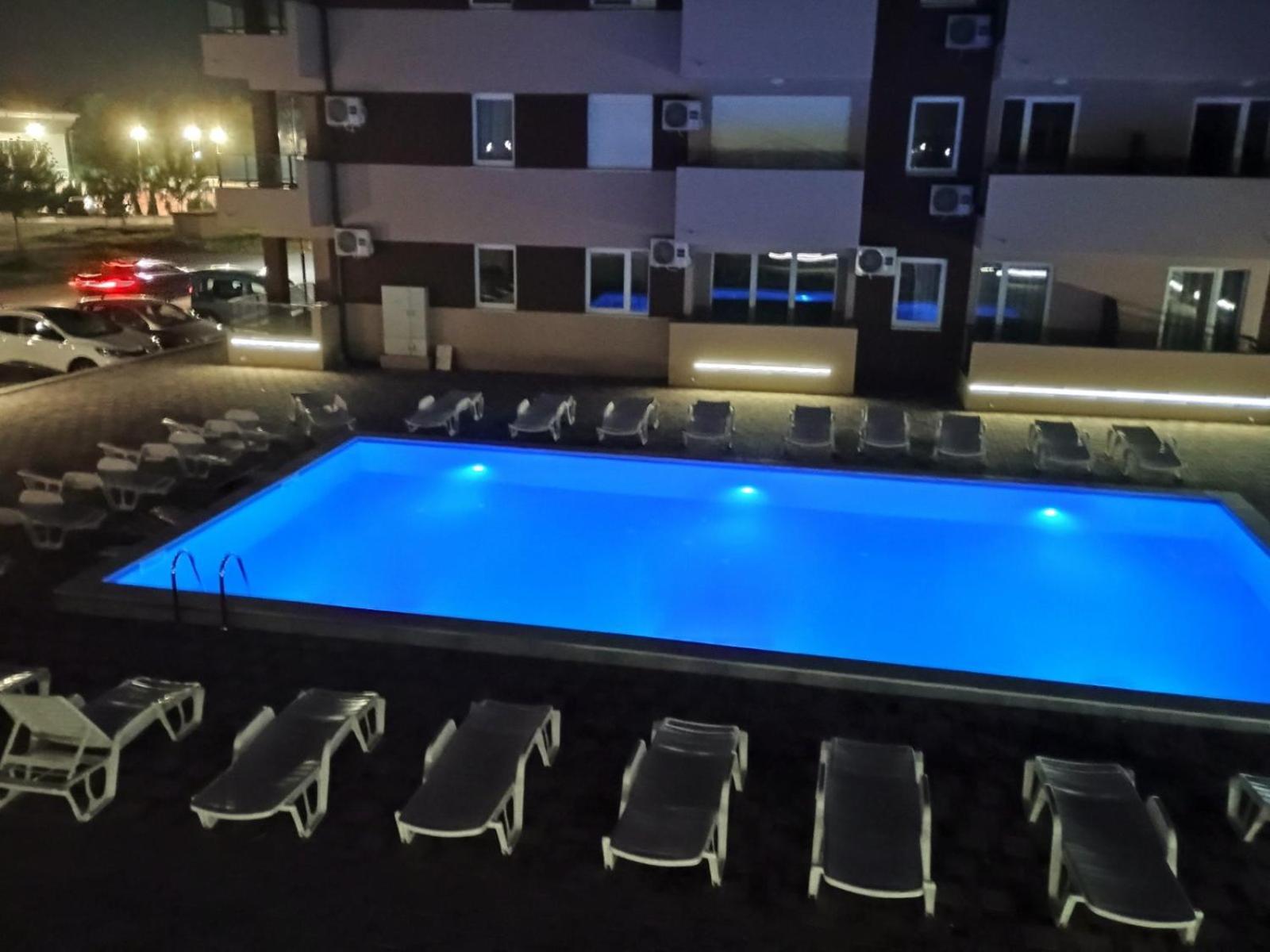 Apartment With Pool Veliko Gradište Exterior foto
